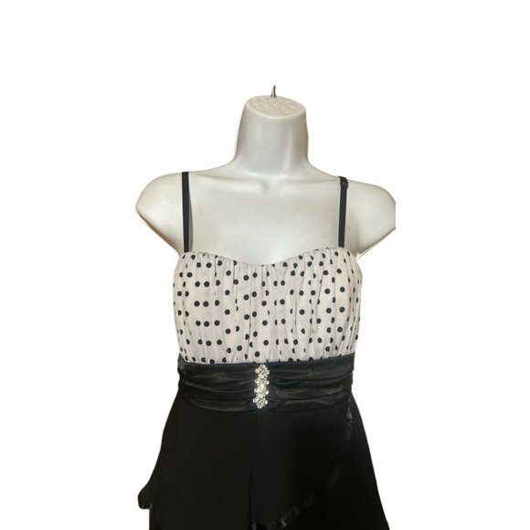 Girl's DEB Brand Formal Dress - Picture 5 of 9